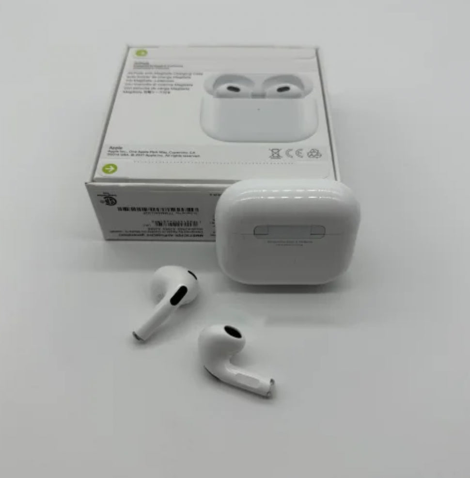 Apple AirPods 3 with MagSafe Charging Case